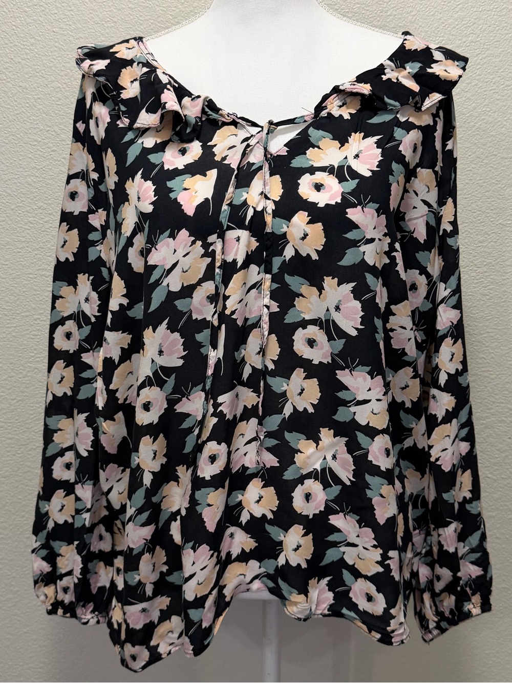 Philosophy Floral Ruffle Tie-Neck Blouse - Black with Pink & Cream Flowers, 3X